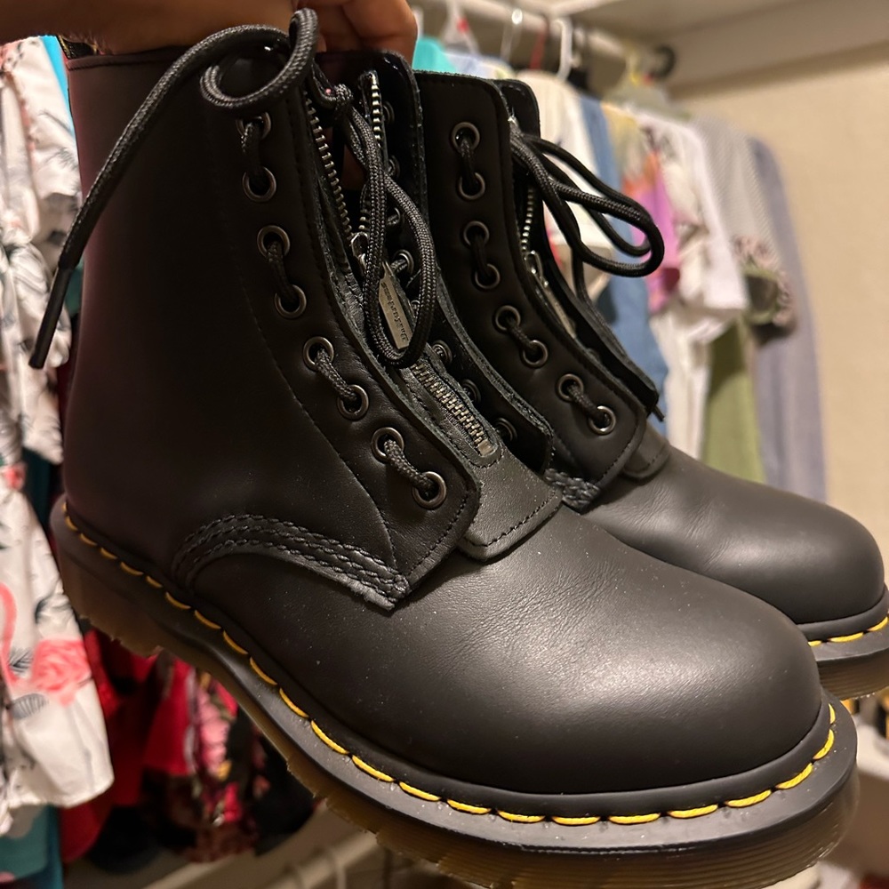 Dr Marten 1460 Pascal Zip